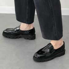インターショシュール(INTER-CHAUSSURES)のINTER-CHAUSSURES◆3.7cmヒール◆ラウンドトウタンクソールローファー