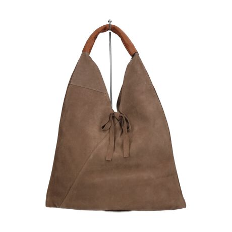 [^:Q56388]ANDREA CARDONEiAhA Jhlj̓U[ƊEŁA50N̗jC^ÃobOuhłB͑SăC^AYɂAiƗD낳˔fUĆAi|_ɐYAłMADE IN ITALYɂĂ܂BE̍xZNgVbvŎ舵Ă܂B VvȃfUC̃XG[hobÓA[͂g肪悭AÔȂfUCȂ̂ŁAg܂B|[`tBATTENTIONEVRfނgpĂꍇAL̂ɂ\܂Asǂł͂܂BCɂȂꍇ͕ʂ̗ǂꏊɒuĂƌy邩Ǝv܂̂łBEv̕\ʂ̓LYt₷ׁA舵ɂ͏\ɂӂBJȂǂŔGꂽꍇAFڂ肷ꍇ܂B܂v̕iێ̂߁AȂׂG炳Ȃ悤ӉBEYߒɐ鑽̃LYVꍇ܂B܂fނ̓A኱̐FCꂪꍇ܂Agpɂ͖育܂BEBě̓ɂFČꍇ܂ B܂Aql̂gPCj^[X}[gtHʂȂǂ̊ɂFۂ̏iƈČꍇ܂BETCYZ(\L)͂܂ŖڈƂȂ܂B:40cm:30cm荂:23cmd:450g