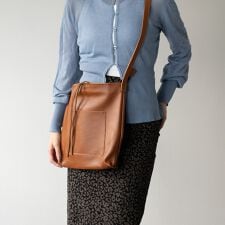 Andrea Cardone◆ミディアムサイズレザートートバッグバッグ