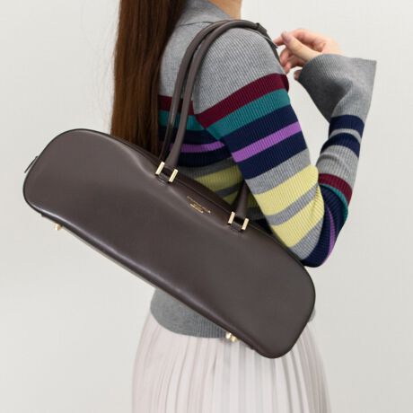 [^:Q56366]fUCi[Christian Villa (NX` B)ɂāA2013NɒãuhBt@bVƊEŒN|ꂽôƁAC^A̓`IȋZpɂ葽@\t@bViuȃU[obOĂĂ܂BN炵[h̃ChVGbgIȃV_[obÓAVvȃfUCȂ̂ŁAg܂Bt@Xi[t|Pbg~1BATTENTIONEVRfނgpĂꍇAL̂ɂ\܂Asǂł͂܂BCɂȂꍇ͕ʂ̗ǂꏊɒuĂƌy邩Ǝv܂̂łBEv̕\ʂ̓LYt₷ׁA舵ɂ͏\ɂӂBJȂǂŔGꂽꍇAFڂ肷ꍇ܂B܂v̕iێ̂߁AȂׂG炳Ȃ悤ӉBEYߒɐ鑽̃LYVꍇ܂B܂fނ̓A኱̐FCꂪꍇ܂Agpɂ͖育܂BEBě̓ɂFČꍇ܂ B܂Aql̂gPCj^[X}[gtHʂȂǂ̊ɂFۂ̏iƈČꍇ܂BETCYZ(\L)͂܂ŖڈƂȂ܂B:41cm:14cm}`:9cm荂:23cmd:510g