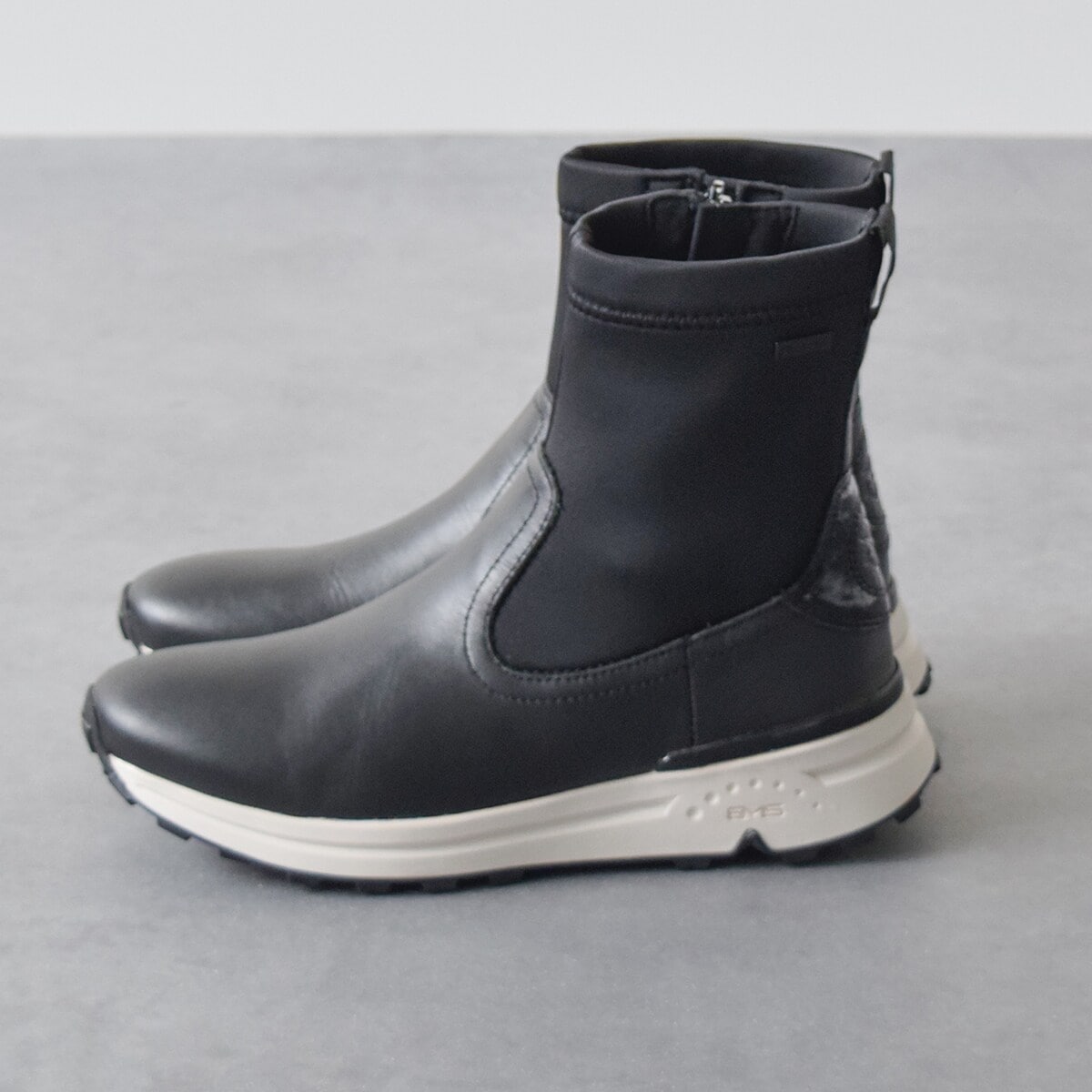 bussola◆4.5cmヒール◆晴雨兼用スニーカーショートブーツ