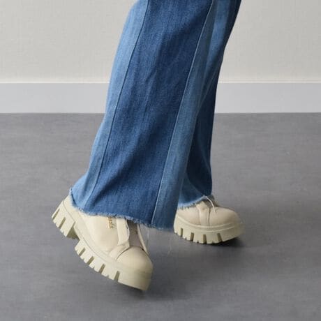 [^:95400U]ʋ΃X^CAfC[AsȂǕLʂŗ܂킵₷H̖{vXb|V[YBbSfނŐLk̂ŒE₷fUCB̃A[`T|[g`̒ʋĈ悢JbvC\[s̑ւ̏ՌyĂ܂BCjOނ͍RۖhLH{fނgpĂ܂Bi@ւŌρjH͉ivIȂ̂ł͂܂BDړA@̌ԂׁAShł͂܂B܂߂ɖhXv[邱Ƃ߂܂Buu\v1978NɃfr[AE30Ŕ̔Ă`ƊvṼoXƂꂽuhłBVfނƍeNmW[ɂāẢKƋ@\di₦ǋyĂ܂BYߒɐLYꍇ܂B܂fނ̓A኱̐FACꂪꍇ܂A͑fނ̓ƂȂ܂B\߂BAɑjꍇ܂BTCYZ(\L)͂܂ŖڈƂȂ܂Bd:317g