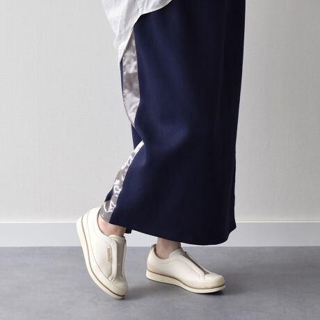 [^:95802U]bSfނŐLk̂ŒE₷Xb|Xj[J[B̃A[`T|[g`̃JbvC\[s̑ւ̏ՌyĂ܂BCjOނ͍RۖhLH{fނgpĂ܂Bi@ւŌρjH͉ivIȂ̂ł͂܂BDړA@̌ԂׁAShł͂܂B܂߂ɖhXv[邱Ƃ߂܂Buu\v1978NɃfr[AE30Ŕ̔Ă`ƊvṼoXƂꂽuhłBVfނƍeNmW[ɂāẢKƋ@\di₦ǋyĂ܂BYߒɐLYꍇ܂B܂fނ̓A኱̐FACꂪꍇ܂A͑fނ̓ƂȂ܂B\߂BAɑjꍇ܂BTCYZ(\L)͂܂ŖڈƂȂ܂Bd:214g