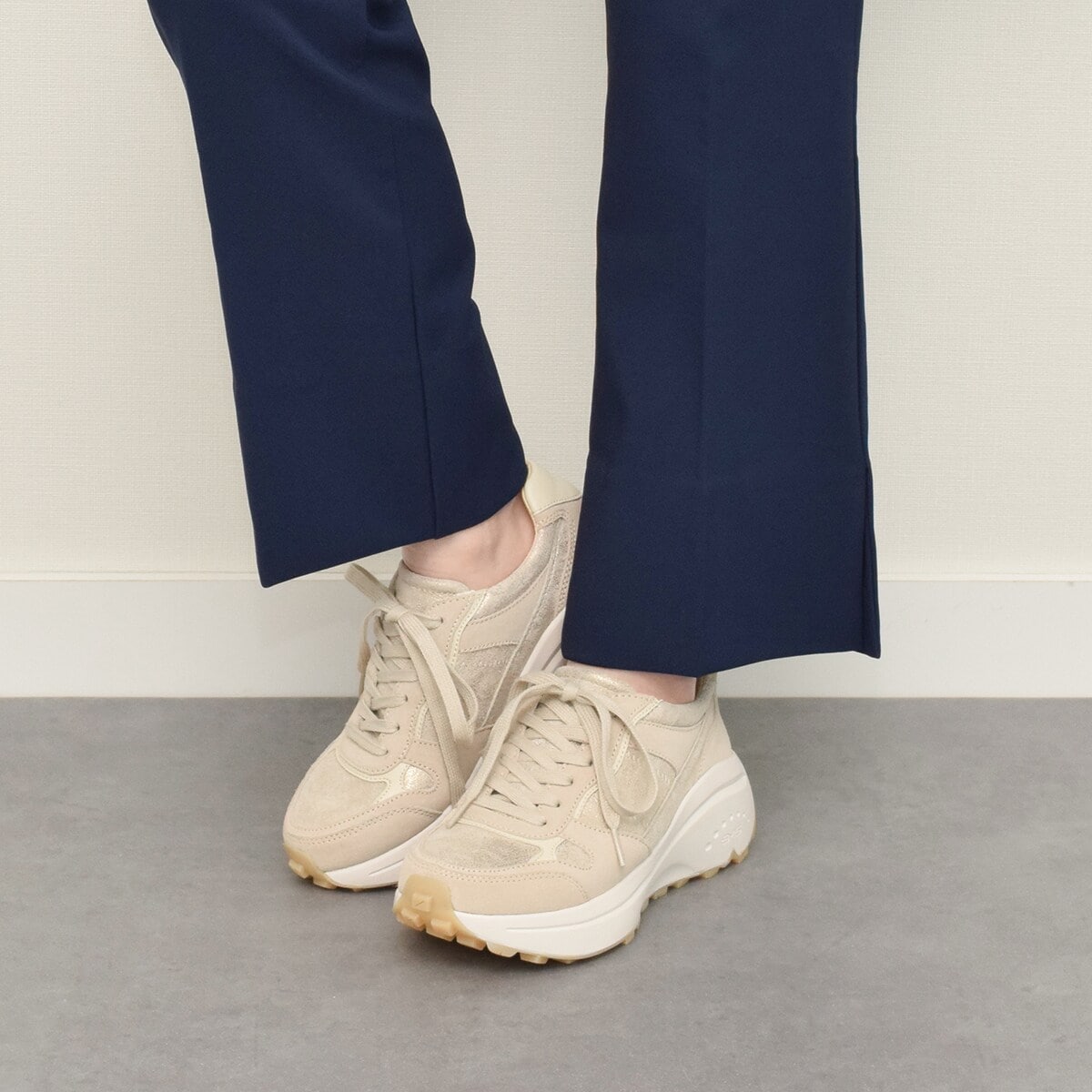 Bridget Birkin◇5cmヒール◇ベルトストーンニットスニーカー