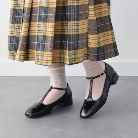 [^:D1005D]ANGEL ALARCON (Aw AR)́AXyC̕wlCuhłB1999NɃX^[gfUC琶Y܂ňтăXyCōsĂ܂BɖASnǂ͓IȌC𗚂Ă炢ƂÔƁA݂ł̓[bp݂̂Ȃ炸AI[XgAAJi_A{ƓWJ𐢊E֍LĂ܂BNVJȈۂTXgbvpvX͈芴̂郍[q[̂߈ĂĂÂ炭AfC[ɗĂ邤ꂵ݌vɂȂĂ܂BCɕیV[\Ăꍇ܂Bp̍ۂ͔ĂgpB܂Ai̍ۂɕیV[ꕔꍇ܂B\߂BYߒɐLYꍇ܂B܂fނ̓A኱̐FACꂪꍇ܂A͑fނ̓ƂȂ܂B\߂BAɑjꍇ܂BTCYZ(\L)͂܂ŖڈƂȂ܂Bd:228g