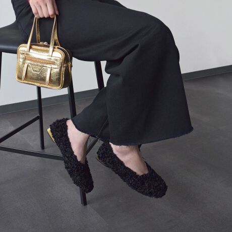 [^:D1550D]Aw AR ANGEL ALARCON XNGAgEtbg{ApvX{AfނڂXNGAgEtbgpvXBR[fBl[g̎ƂȂꑫBtbgȂ̂ŒԗĂɂ̂|CgBANGEL ALARCON (Aw AR)́AXyC̕wlCuhłBfUC琶Y܂ňтăXyCōsĂ܂BɖASnǂ͓IȌC𗚂Ă炢ƂÔƁA݂ł̓[bp݂̂Ȃ炸AI[XgAAJi_A{ƓWJ𐢊E֍LĂ܂BCɕیV[\Ăꍇ܂Bp̍ۂ͔ĂgpB܂Ai̍ۂɕیV[ꕔꍇ܂BYߒɐLYꍇ܂B܂fނ̓A኱̐FACꂪꍇ܂A͑fނ̓ƂȂ܂Bv̕\ʂ̓LYt₷ׁA舵ɂ͏\ɂӂBJȂǂŔGꂽꍇAFڂ肷ꍇ܂B܂v̕iێ̂߁AȂׂG炳Ȃ悤ӉBVRfނgpĂ鏤ȉꍇAL̂ɂ\܂Asǂł͂܂BCɂȂꍇ͕ʂ̗ǂꏊɒuĂƌy邩Ǝv܂̂łBC|[gïׁAA̍ۂɑjĂꍇ܂iɉe͂܂BBě̓ɂFČꍇ܂ B܂Aql̂gPCj^[X}[gtHʂȂǂ̊ɂFۂ̏iƈČꍇ܂BTCYZ(\L)͂܂ŖڈƂȂ܂B̌`ɂKTCY̌l܂B\߂Bd:230g