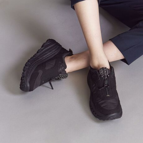 WEB限定】＜UGG（アグ）＞CA805 ジップスニーカー 