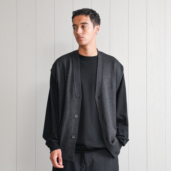 H BEAUTY&YOUTH UNITED ARROWS（エイチビューティーアンドユース