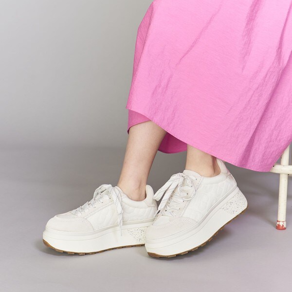 UGG マリンレース 厚底スニーカー 25cm ホワイト 靴