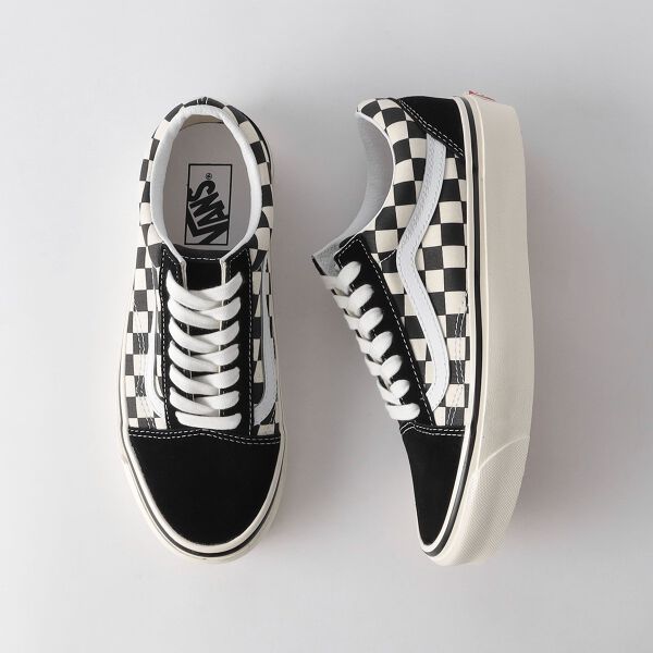 ＜ＶＡＮＳ（バンズ）＞ＯＬＤ　ＳＫＯＯＬ　ＣＨＥＣＫＥＲ　オールドスクール／スニーカー