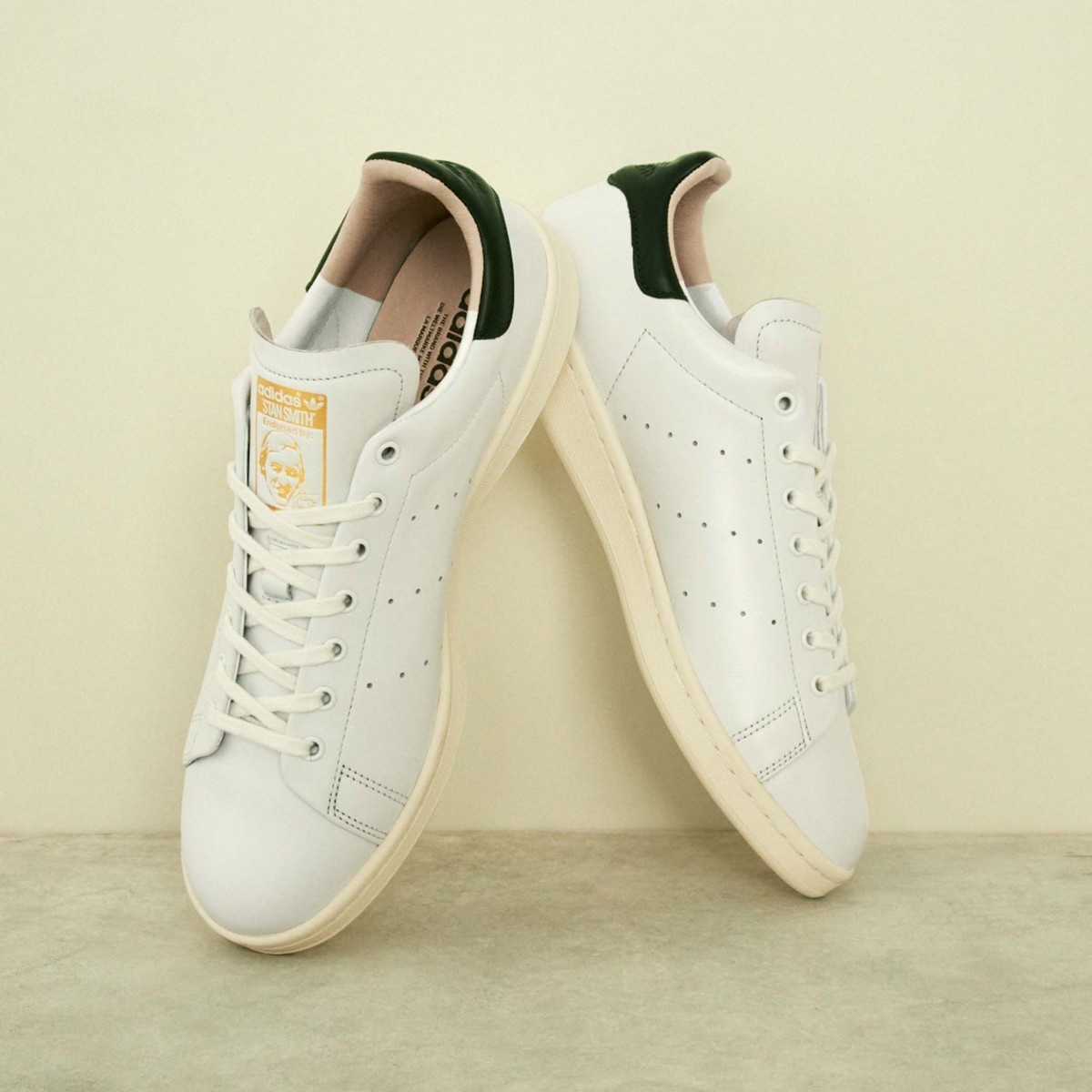 宇宙の香り 【新品】adidas stansmith Lux beauty \u0026youth26