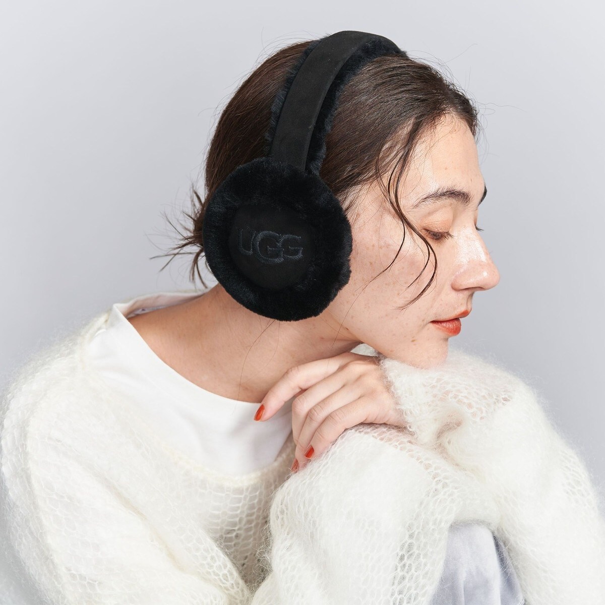 UGG アグ♡シープスキン イヤーマフ イヤマフ ふわふわ防寒耳あて 完売