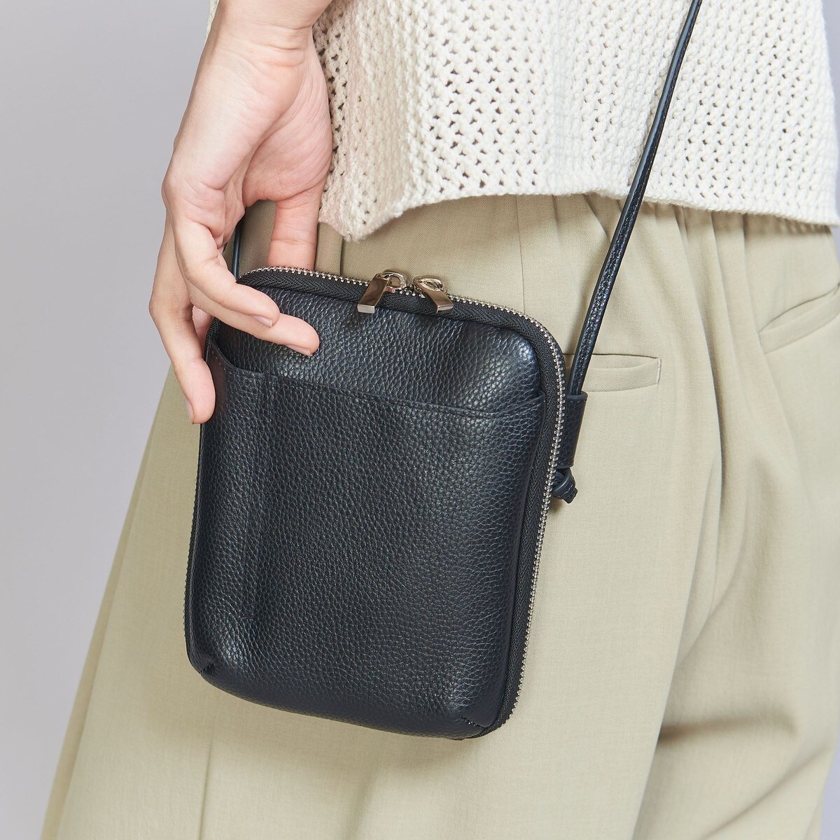 【オールレザー】極美品 ユナイテッドアローズ別注 ブレディー ショルダーバッグ オールレザー】極美品 ユナイテッドアローズ別注 ブレディー