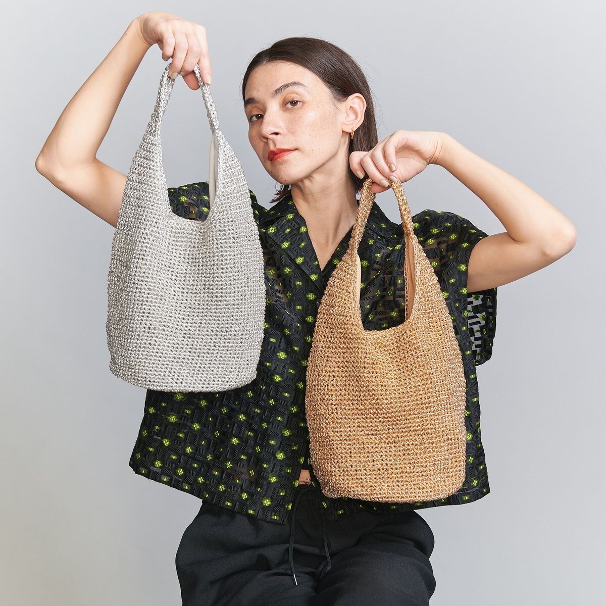 美品❣️ビューティー＆ユース❤️メタルコード ワンハンドルショルダーバッグ❤️ゴールド メタルコード ワンハンドル ショルダーバッグ | ビューティー