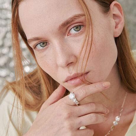 [^ԁF18334990114]Third Movement茳ŃrW[PVo[OfUC݊̂L[rbNWRjAzꂽVo[OBfUC{ꂽOƂ̃Rrl[VŋCyɎꂽiłBTVcXEFbgɃfj킹JWAR[fɃtF~jȊOƂĂ߁BrW[tȂ烂_ȈۂACeAЃfC[ɃvXĂ݂ĂBfSILVER925AL[rbNWRjAThird MovementiT[h[ugj}h̍ȉƂcȑ3ýuThird Movementṽ[hꂽuhThird MovementBt̒ŐDȂIȕϑtʂċْ𐶂ݏoN3y͂̂悤ɁAɏȊy𑡂܂ByӎzigpOɁA^OɋLڂĂu舵̒ӏvAu\vKmFBi摜́A̓p\RȂǂ̉{ɂAۂ̐FƈقȂČꍇ܂B炩߂Bi̐F̖ڈ́AiP̂̉摜QƂBX܂ւ₢킹̍ۂ́ASBEAUTY&YOUTHeX܂܂ŉL̕i/iԂ\tBiFBL THIRD/M CRY CCTIL R iԁF18334990114