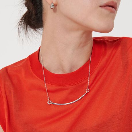 [^ԁF18335990467]JAMIRAYȐ̃`[t_ȈۂɓlbNXfUCۂ݂₤˂ȂǗL@Iȃ`[t̃A[gCXs[V󂯂V[YBgbv`[t̓VvȂ瑶݊̂ȐŖڂ܂B2iKɕςdlŁAlbNC̃oXɂăAW\BTVcɂƍ킹AVc̋܌`A񌳂̊JgbvXȂǂ̃tF~jR[fɂ}b`BV[V[Y킸AipiłBfSILVER925JAMIRAYiW~CjgJAMIh̓ArAŔAgRAYh͉pŌƂӖ́JAMIRAYBCh̓`IȐDeLX^CAnh[NɂhJ͂łB琶܂̂悤ɁAJtŃ|WeBuɂȂ鏬ĂĂ܂Byӎzʎdグ{Ă܂Aׂc邱Ƃ܂B炩߂BigpOɁA^OɋLڂĂu舵̒ӏvAu\vKmFBi摜́A̓p\RȂǂ̉{ɂAۂ̐FƈقȂČꍇ܂B炩߂Bi̐F̖ڈ́AiP̂̉摜QƂBX܂ւ₢킹̍ۂ́ASBEAUTY&YOUTHeX܂܂ŉL̕i/iԂ\tBiFBL JMRY MOON STICK NL iԁF18335990467