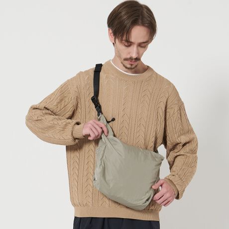 [^ԁF14321996231]ɂ傤ǂA2WAYiCV_[obOBfUCg񂾂悤ȃN^ƊƁAF͂̃iCV_[obOBڂɂ`邵Ȃ₩ŁA|΂ߊ|ɂۂɐĝɉĎRƃtBbgĂ܂BV_[Xgbv͒\ȂAOĖ{̂̃obNȂ΃nhobOƂĂg2WAYdlBJ̃_uWbv⏬̐ɕ֗ȃ|PbgȂǁAgɂꂵ@\iłBfޕ\nFiC100%nF|GXe100%R[fBl[gRpNgȃTCYƗ̂J[ŁAǂȒȂɂRɓރfUCłBJWAX^Cɂ͂Aꂢ߂ȃZbgAbvɍ킹ăkPô߁ByӎzigpOɁA^OɋLڂĂu舵̒ӏvAu\vKmFBi摜́A̓p\RȂǂ̉{ɂAۂ̐FƈقȂČꍇ܂B炩߂Bi̐F̖ڈ́AiP̂̉摜QƂBX܂ւ₢킹̍ۂ́ASBEAUTY&YOUTHeX܂܂ŉL̕i/iԂ\tBiFSC LT NY CROSS BAG S iԁF14321996231