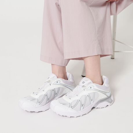 [^ԁF18314998584]SalomonN[ŃX^CbVȕ͋CYuXT-WHISPERvfUCSalomonDNAƁuXTṽfUCn󂯌puXT-WHISPERvoBAbp[̓}bgfނƌ̂郌C[\Ń_ȈۂɎdグĂ܂BÊ₷gQuicklaceh𓋍ڂAz[ĥ闚SnɂꑫBzCgœꂳꂽbNX́AsIőlȃJWAX^CɓĂ܂BChpcfjɂ͂As[XXJ[gƂDȃXj[J[ЁBfރAbp[FfށAeLX^C\[Fo[SalomoniTj1947N̑nƈȗAtX̃AvXnŁAVтǋĂ܂BAEghAX|[cVZpAElZɑ΂MA厩RRɊy݁A킷邽߂̐iIȃMÅJ͂߂ĂuhłByӎzigpOɁA^OɋLڂĂu舵̒ӏvAu\vKmFBi摜́A̓p\RȂǂ̉{ɂAۂ̐FƈقȂČꍇ܂B炩߂Bi̐F̖ڈ́AiP̂̉摜QƂBV[Y̏dʂ́AV[Y{̂̂ݗ̏dʂƂȂ܂Bti͌vɊ܂܂܂BiɕsǂꍇAє̔j܂Ă܂B炩߂BX܂ւ₢킹̍ۂ́ASBEAUTY&YOUTHeX܂܂ŉL̕i/iԂ\tBiFSC SALMON XT-WHISPR WT iԁF18314998584