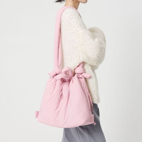 [^ԁF18474994643]WEBWJiʂ̎gAڂ̃obOOLENDuONAvBfUCpbh̑fނgpA\tgȃbNXۓIȁOLEND\郂fuONAvBnhobOƂĂ͂AV_[obOAobNpbNƂĂg3WAYdlBg̑̌^EFǍ݂ɍ킹āAV_[Xgbv̌іڂ̈ʒuςĒ\łB17C`܂ł̃m[gp\RɑΉA[͂̍́BV[ɍ킹ĎgJX^łėp̍íAigɂ͂AW[◷spɂ߂łBfރiC100[J[J[EBLACKFBLACKEBEIGEFBEIGEELT.PINKFPALE PINKEWINEFCHERRY REDEORANGEFCORALELT.BLUEFLIGHT BLUEȆ1FBUTTER YELLOWEiΏەiԁF18324996623jƓfłBOLENDiIhj2012NɁAXyC̃oZiŒauhBfUC̍iǋyAql֍ō̑̌͂邱Ƃbg[ɂĂ܂ByӎzïꕔfUCEdlp^[ύXɔӎi̎dlfUC͗\ȂύX邱Ƃ܂BfڂĂ摜ƃSfUCقȂꍇ܂B̍ہASfUCIтƂ͂ł܂BTCY⏤isɂ邲̍ۂAlɃSfUCIтƂ͂ł܂BigpOɁA^OɋLڂĂu舵̒ӏvAu\vKmFBi摜́A̓p\RȂǂ̉{ɂAۂ̐FƈقȂČꍇ܂B炩߂Bi̐F̖ڈ́AiP̂̉摜QƂB₢킹̍ۂ́AiCebhA[Y@JX^}[T[rXfXN܂ŉL̕i/iԂ\tBiFOLEND ONA SOFT B iԁF18474994643