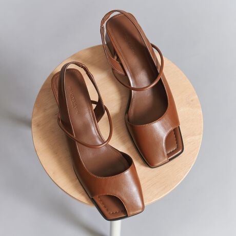 [^ԁF18316998635]î锲XgbvT_fUĈtA{bNXq[̗p쐻obNXgbv~[Bɂ芴炵ĂXgbvdl͊|CgBewBgDȂꂽoĂV[Y߂R[fɎꂽꑫB߂ĂubNƁAiȃJWAY~fBAuE2F̂pӂłBfރAbp[FvށFꁡR[fBl[gghACẽn[t{gXƍDB̂邫ꂢ߃ChpcA^CgVGbg̃OXJ[gɂ߂łByӎzigpOɁA^OɋLڂĂu舵̒ӏvAu\vKmFBi摜́A̓p\RȂǂ̉{ɂAۂ̐FƈقȂČꍇ܂B炩߂Bi̐F̖ڈ́AiP̂̉摜QƂBV[Y̏dʂ́AV[Y{̂̂ݗ̏dʂƂȂ܂Bti͌vɊ܂܂܂BiɕsǂꍇAє̔j܂Ă܂B炩߂B摜̏i̓TvłBX܂ւ₢킹̍ۂ́ASBEAUTY&YOUTHeX܂܂ŉL̕i/iԂ\tBiFBL BY LL O/TO BK/ST ML50 iԁF18316998635