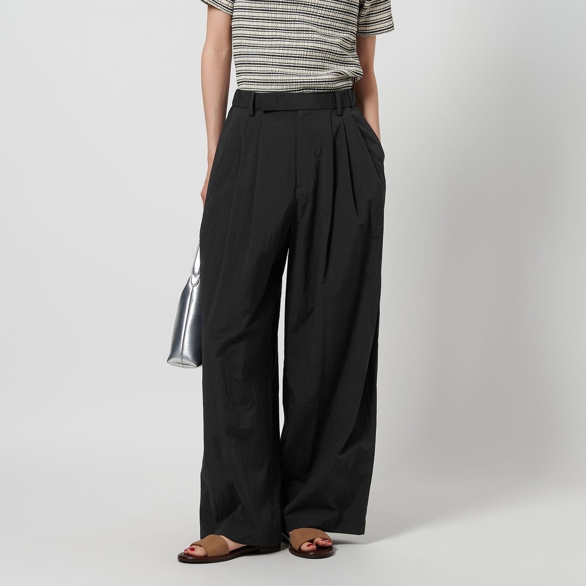 25SS今季新品　接触冷感 BEAUTY&YOUTH タック カーブパンツ BEAUTY＆YOUTH UNITED ARROWS パンツ タック カーブパンツ -接触
