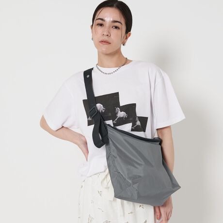 [^ԁF18324996648]ՓIȃfUCŉip遃JULY NINEuSEQUEL BITTYvobOfUCyĎ^тɕ֗ȁJULY NINẼV_[obOBJULY NINEԂ́uSEQUEL ORIGINALvARpNgɂfłB[͂ȂA傫ȂxǂTCÝB܂肽ŃXgbv{̂Ɋ邱ƂŁARpNgɎ[\BfC[gɂ͂As₨õTuobOƂĂ֗B~fBAO[ƁAR[f̍FɂȂ郍Cu[2Fpӂ܂BfރiC100%JULY NINEiWC iCj2012NAJ̃ISB|[ghɂăfUCi[hGarrete LoveallhɂđnƂꂽuhBuh́AA[`̃uGmXACXɑ݂鐢EōłLgJuly Nine AvenuehɗRĂ܂ByӎzigpOɁA^OɋLڂĂu舵̒ӏvAu\vKmFBi摜́A̓p\RȂǂ̉{ɂAۂ̐FƈقȂČꍇ܂B炩߂Bi̐F̖ڈ́AiP̂̉摜QƂBX܂ւ₢킹̍ۂ́ASBEAUTY&YOUTHeX܂܂ŉL̕i/iԂ\tBiFSC JULYNINE SEQUEL BITTY iԁF18324996648