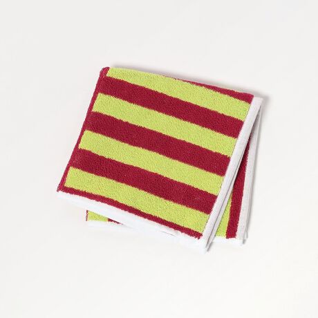 [^ԁF14456991040]fC[ɎgA{[_[^InJ`BfUCʂɌ{[_[ACRjbNȃ^InJ`B|Pbgɂ܂荠ȃTCYŁAgsɂ֗ȃACełBfޏ_炩ȔG肪Sn悢A^IfނgpBR[fBl[gV[Y␫ʂ킸AgɊ􂵂܂B蕨ɂ߂̃ACełByӎziɁu舵̒ӏvAu\v܂ꍇ́AgpOɕKmFBi摜́A̓p\RȂǂ̉{ɂAۂ̐FƈقȂČꍇ܂B炩߂Bi̐F̖ڈ́AiP̂̉摜QƂBX܂ւ₢킹̍ۂ́ASBEAUTY&YOUTHeX܂܂ŉL̕i/iԂ\tBiFSC MLTI-BOR TOWL BANDANA iԁF14456991040