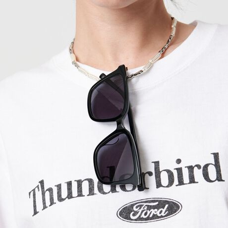 [^ԁF18445000002]A.D.S.R.rbOVFCvڂTOXfUCVOl`[fłuATKINSvAbvf[guLUDOvBA.D.S.R.̒ĂrbOVFCv̒ŁAvZꂽTCYŎdグWF_[XfBȂ݂̗ǂu[CV[vȃevȂǁADꂽtBbeBO͓IłBghɍEȂėp̍J[́AR[fBl[gI΂ɃfC[g₷BfރYFvX`bNYgAevFvX`bN============================ߗ12Oߗ1.0============================[J[iLUDO 01 / Shiny BlackA.D.S.R.iG[fB[GXA[j2010N̗グȗANVbNACEGA͋C𑹂ȂƂȂA lXȃJ`[ꎞɂfUCA{l̊ɃtBbgKтĒǋyĂA.D.S.R.Buh́AdqỷRg[lłgAttackhgDecayhgSustainhgReleseh̓ƂAfނ`AJ[OȂǁAfUC̗lXȗvfRg[āA̍i𐶂ݏoĂƂv߂Ă܂ByӎziɁu舵̒ӏvAu\v܂ꍇ́AgpOɕKmFBi摜́A̓p\RȂǂ̉{ɂAۂ̐FƈقȂČꍇ܂B炩߂Bi̐F̖ڈ́AiP̂̉摜QƂBX܂ւ₢킹̍ۂ́ASBEAUTY&YOUTHeX܂܂ŉL̕i/iԂ\tBiFA.D.S.R. LUDO GLASSES iԁF18445000002