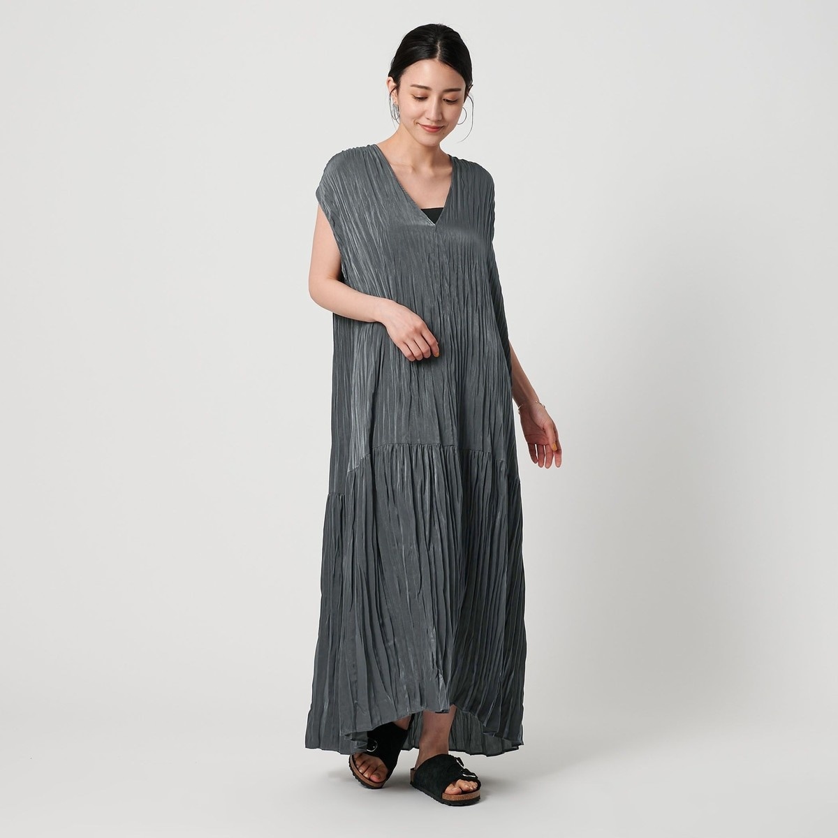 ビューティーアンドユース　バックホール キャミワンピース UNITED ARROWS LTD. OUTLET｜バックホール キャミワンピース