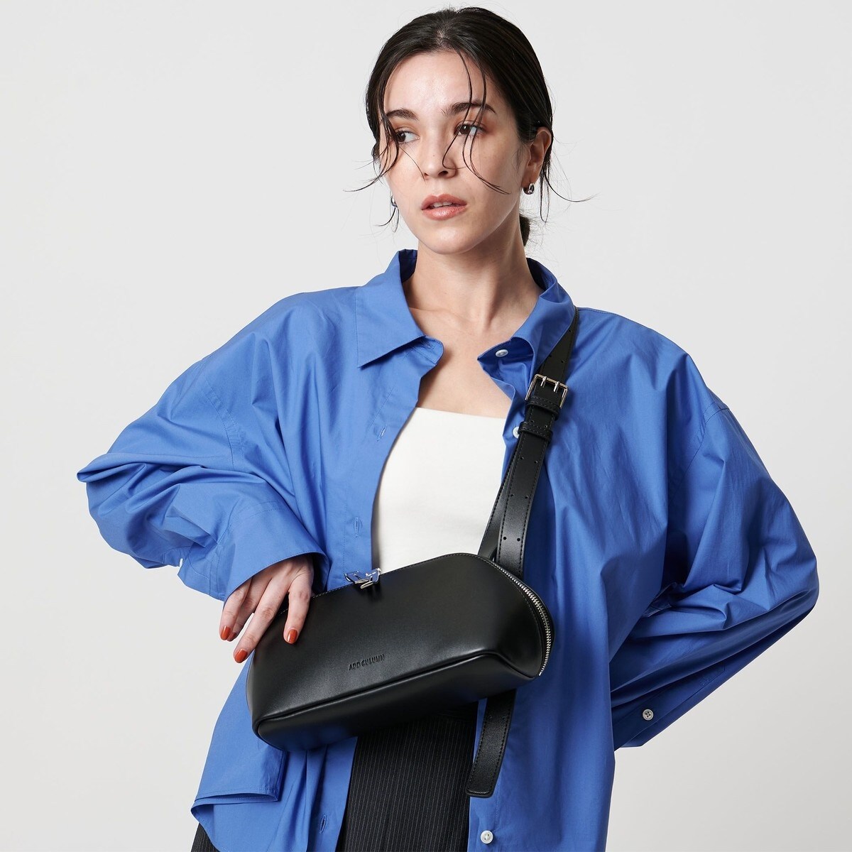 PAOLA NUTTI OVAL ショルダーバッグ 2WAY PAOLA NUTTI （パオラヌッティ）の「＜PAOLA NUTTI＞OVAL