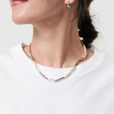 [^ԁF18336000003]p[`[tlJWAȎ񌳂ɁfUC_̃p[`[tƃ^p[c̑gݍ킹VNȃlbNXB݊̂Ũp[`[tAVvȈAlbNXɃANZgYA^p[cJWA[hoAꂽۂ̃ACeBR[fBl[gñJbg\[JWAȃ{[_[ACeɃ|CgƂč킹̂Ĝ߂łByӎziɁu舵̒ӏvAu\v܂ꍇ́AgpOɕKmFBi摜́A̓p\RȂǂ̉{ɂAۂ̐FƈقȂČꍇ܂B炩߂Bi̐F̖ڈ́AiP̂̉摜QƂBX܂ւ₢킹̍ۂ́ASBEAUTY&YOUTHeX܂܂ŉL̕i/iԂ\tBiFBLN BY MTLxP THICK/L NL iԁF18336000003