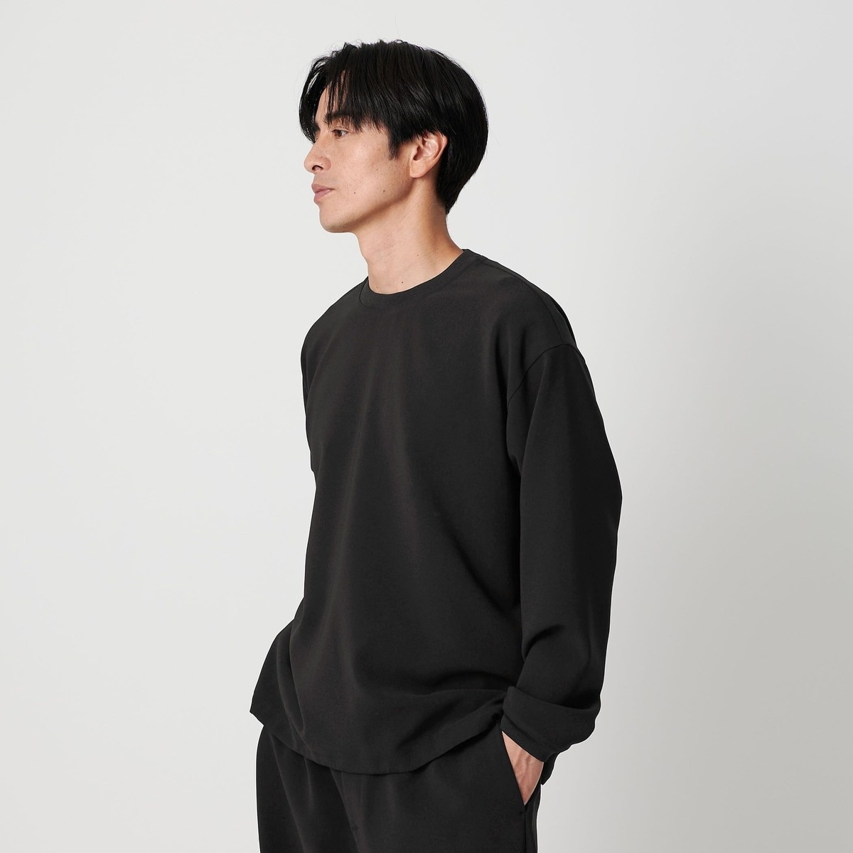 X PAR BASIC SWEATSHIRT WITH SPIRAL CUT SLEEVES WIT | アダムエロペ