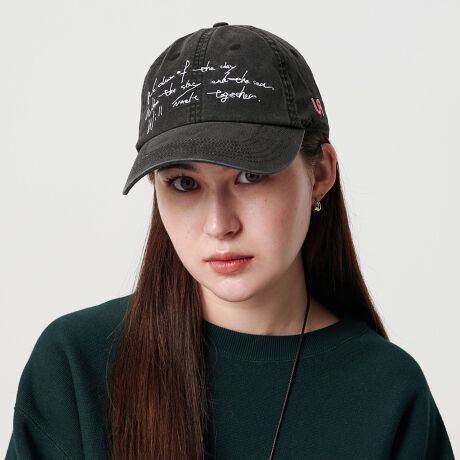 [^ԁF18385000016]BEAUTY&YOUTHʒACeUÃfr[VOuHORIZONv`[tɂʂȃLbvfUCfr[30NLOAUA~BEAUTYYOUTHR{[VB1995NɃfr[čȂPUAB\Etȉ̐ƓƓȐEςňٍʂ݂̔ޏ́AqVA{_vf[X̂ƃ\VK[Ƃăfr[܂BTChUÃACRShJŔzAIWiō쐬_ul[̃^OȂǃfBe[ɂACeBN[ȈۂőlJWAɊYzCgƁAEHbV͋ĈubN2Fpӂ܂BBEAUTY&YOUTHłɓȂXyVȃLbvЁBR[fBl[gVvȃVcɃfj̃R[fɂ͂AtF~jȃs[XɊÕANZgƂĂDBV[YłpӂTVcƂ̃R[fBl[g߂łB============================PA@F􂢉============================EV[YTVciΏەiԁF16175000006/ΏەiԁF16175000007/ΏەiԁF16175000008ĵpӂ܂ByӎziɁu舵̒ӏvAu\v܂ꍇ́AgpOɕKmFBi摜́A̓p\RȂǂ̉{ɂAۂ̐FƈقȂČꍇ܂B炩߂Bi̐F̖ڈ́AiP̂̉摜QƂBX܂ւ₢킹̍ۂ́ASBEAUTY&YOUTHeX܂܂ŉL̕i/iԂ\tBiFUA~BY HORIZON CAP iԁF18385000016