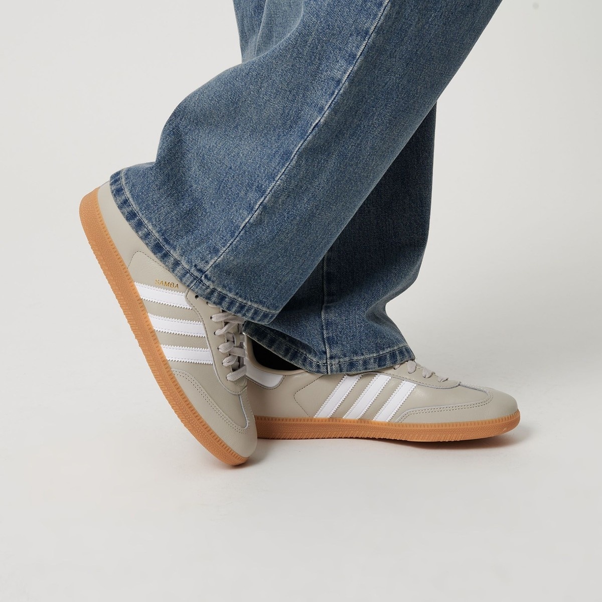 [}C]yEXCLUSIVEzadidas OriginalsTo OG Xj[J[/r[eB[[X iCebhA[YiBEAUTY&YOUTHj BEIGE