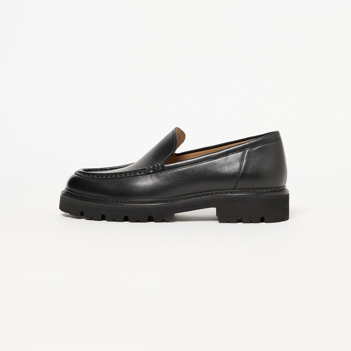 【Clarks / クラークス】Nomad Loafer Black Sde Clarks / クラークス】Nomad Loafer Black Sde（ローファー