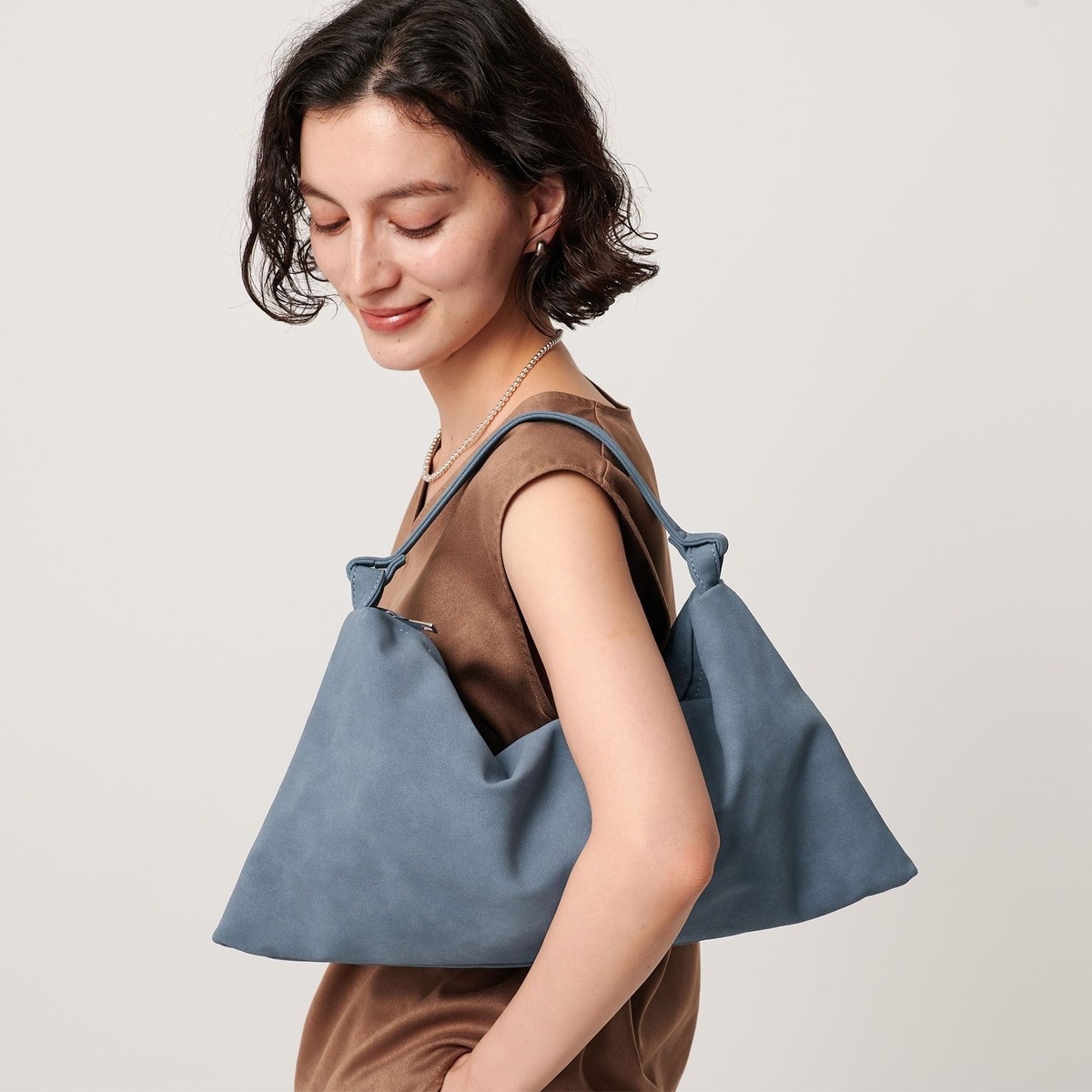 NOMADIS ショルダーバック NOMADIS ショルダーバッグ バッグ / BASQUE M レディース