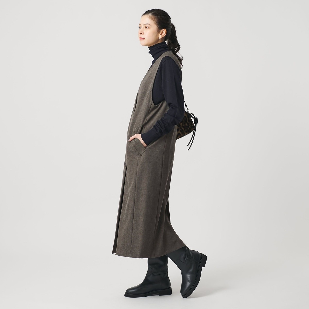 カットドッキングミニワンピース | エミ(emmi) | マルイウェブチャネル