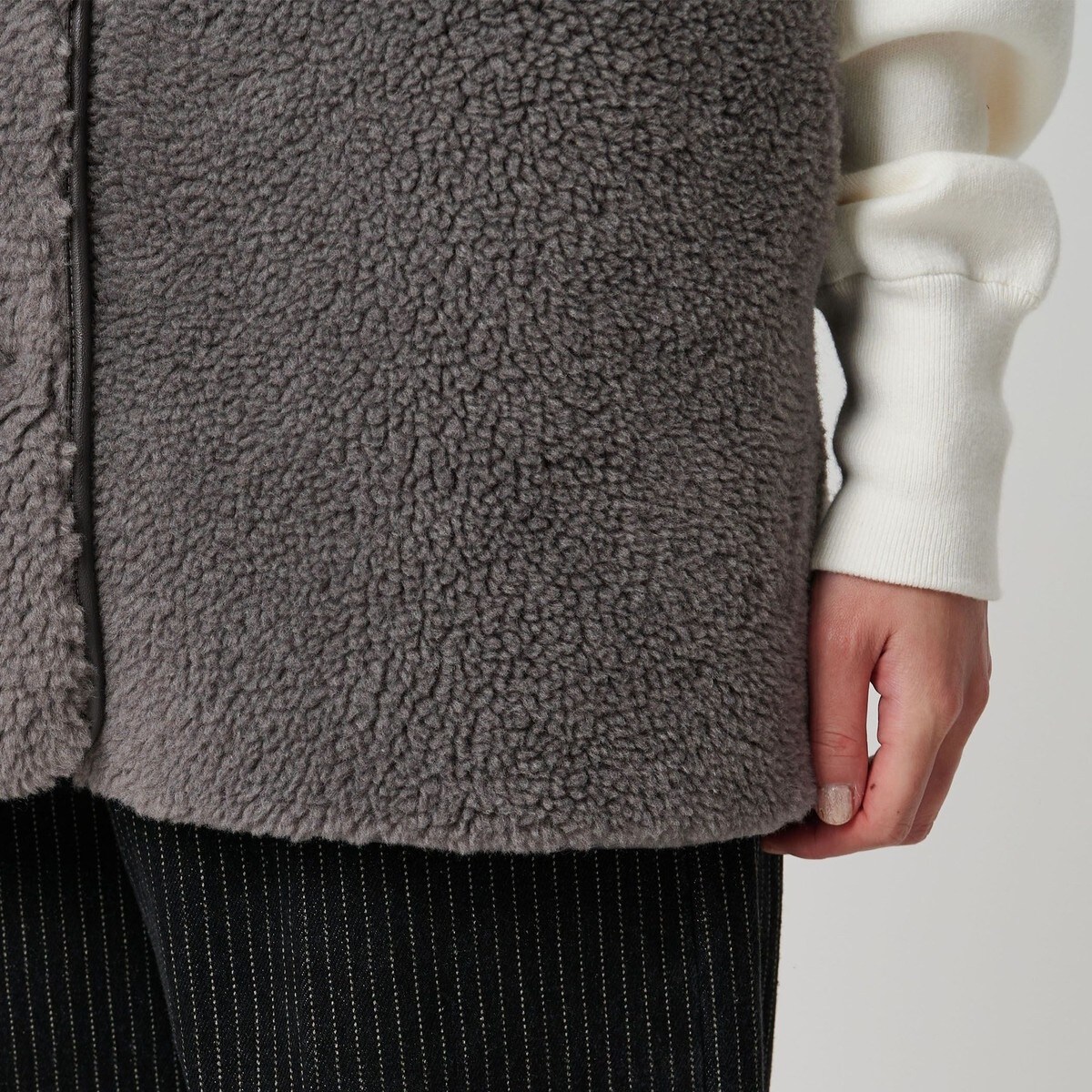 WEB限定】ボア×フェイクムートン リバーシブルベスト | ビューティー