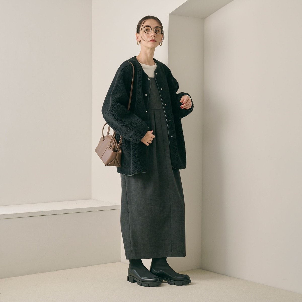 新品【WEB限定】BEAUTY &YOUTHボア×ムートンリバーシブルジャケット WEB限定】ボア×フェイクムートン リバーシブルジャケット