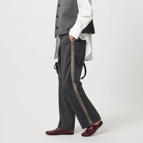 [^ԁF16141996608]lۂg[̃xACpcfUCxAe[v肰Ȃ|CgƂȂCpcB̕ωy߂铯nF̃xAe[vpƂŁAX|[eBȃCpc𗎂͋CɎdグ܂BnCEGXg̃Xg[gVGbgɃm[^bNłƂAJWA߂ɑl̕ł͂₷fUCBtg̓X}[gȕ\ȂAoƃxÃC`VѐŠfUC͂܂܂ȃgbvXɍ킹₷ACełBfރE[̃|GXefނgpBKxȃnƗAî钅Ȃ㉟Ă܂BfC[ɊA􂢉\ȗ֐̍͂łBR[fBl[gtɃXEFbg킹AgbvXVcłἈXj[J[ȂǁA JWAȗvfvXBƂVGbgŃI[o[TCỸgbvXoXǂR[fBl[gĂ܂B============================nFȂFȂLkF₠򊴁FȂPA@F􂢉============================yӎziɁu舵̒ӏvAu\v܂ꍇ́AgpOɕKmFBi摜́A̓p\RȂǂ̉{ɂAۂ̐FƈقȂČꍇ܂B炩߂Bi̐F̖ڈ́AiP̂̉摜QƂBX܂ւ₢킹̍ۂ́ASBEAUTY&YOUTHeX܂܂ŉL̕i/iԂ\tBiFBL PE/PU SIDEVLR PT iԁF16141996608