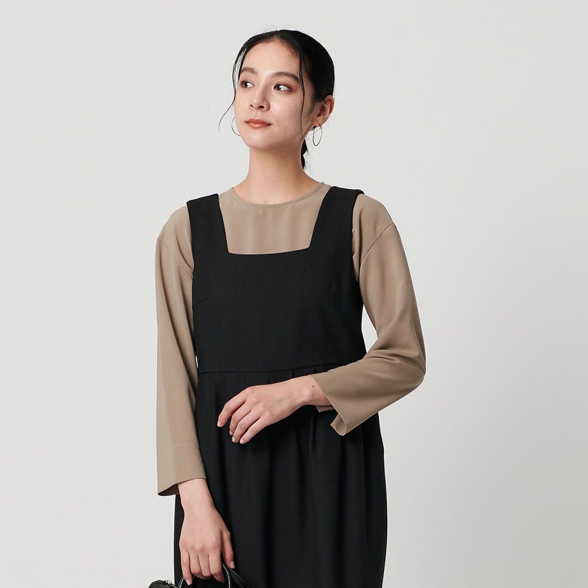 [�}���C]�yWEB���� Wardrobe DAILY MINIMAL�z�N���[�l�b�N�u���E�X �E�H�b�V���u��/�r���[�e�B�[�����[�X ���i�C�e�b�h�A���[�Y�iBEAUTY&YOUTH�j MOCA