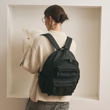 [^ԁF18326000015]gɂ푽l̃|Pbg\bNfUCtgɕԁA傫̈قȂ_u|PbgۓIȃbNBH{ĂAigɂ͂AW[V[łC˂Ȃg܂B|[`ȂĂ[₷悤AlXȌ`̃|Pbgt[̋@\|CgBTChɂ͔w܂܂łybg{gX}[gtHyXSt̃|PbgzuB̎[͔wɃ^ubg|PbgAybg{g␅𗧂ĂĎ[ł郊O^|PbgݒuBO|Pbgɂ́AOłL[OtĂ[͔͂QłBfރ|GXeR[fBl[g|PbgIłȂ͗}߂ɎdグíA̃XEFbgjbgȂǁAfC[R[fɂƍ킹ĎACeBJWAX^Cɂ҂̈íAjZbNXłЁBEO|PbgF4iI[v|Pbg~2AWbv|Pbg~2jE|PbgF3iI[v|Pbg~3j============================@\F============================yӎzShł͂ȂׁAgp󋵂ɂĂ͐Zꍇ܂BiɁu舵̒ӏvAu\v܂ꍇ́AgpOɕKmFBi摜́A̓p\RȂǂ̉{ɂAۂ̐FƈقȂČꍇ܂B炩߂Bi̐F̖ڈ́AiP̂̉摜QƂB摜̏i̓TvłBX܂ւ₢킹̍ۂ́ASBEAUTY&YOUTHeX܂܂ŉL̕i/iԂ\tBiFBL BY VRTCAL DBL PKT RK iԁF18326000015