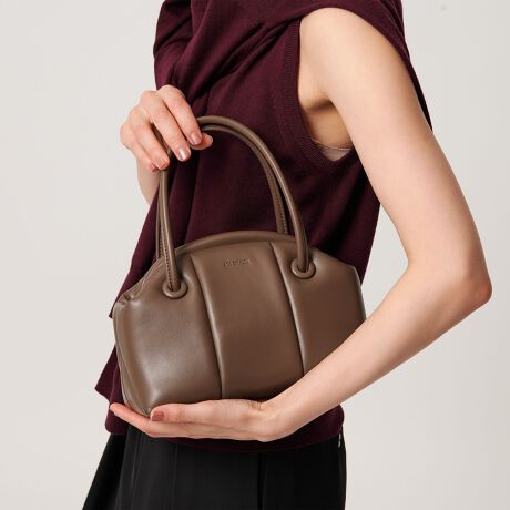 [^ԁF18325996779]؂ւfUC_ȃ[hvX遃ADD CULUMÑ{XgobOfUCŃ}bgȎ̍vgpANVJȈۂ^~j{XgobOBRƂ炵tHVNȖ͂łB΂ƊJdlɁAV_[Xgbvtg̗ǂ|CgBXEFbgɃfj̃JWAR[fAZ~tH[}ȃs[XX^C܂ŕL}b`iłBfލvADD CULUMNiAh JjǉƂӖADD CULUMNBR̊vAт͎gpȂobO𒆐SƂAt@bVWJuhBx[VbNƂ͕ՓIȂ̂łAGRAnCNIeB[Ax[VbNȂ̂񋟂Ă܂ByӎziɁu舵̒ӏvAu\v܂ꍇ́AgpOɕKmFBi摜́A̓p\RȂǂ̉{ɂAۂ̐FƈقȂČꍇ܂B炩߂Bi̐F̖ڈ́AiP̂̉摜QƂBX܂ւ₢킹̍ۂ́ASBEAUTY&YOUTHeX܂܂ŉL̕i/iԂ\tBiFBL ADD/C PUFF CLSP BSTN iԁF18325996779