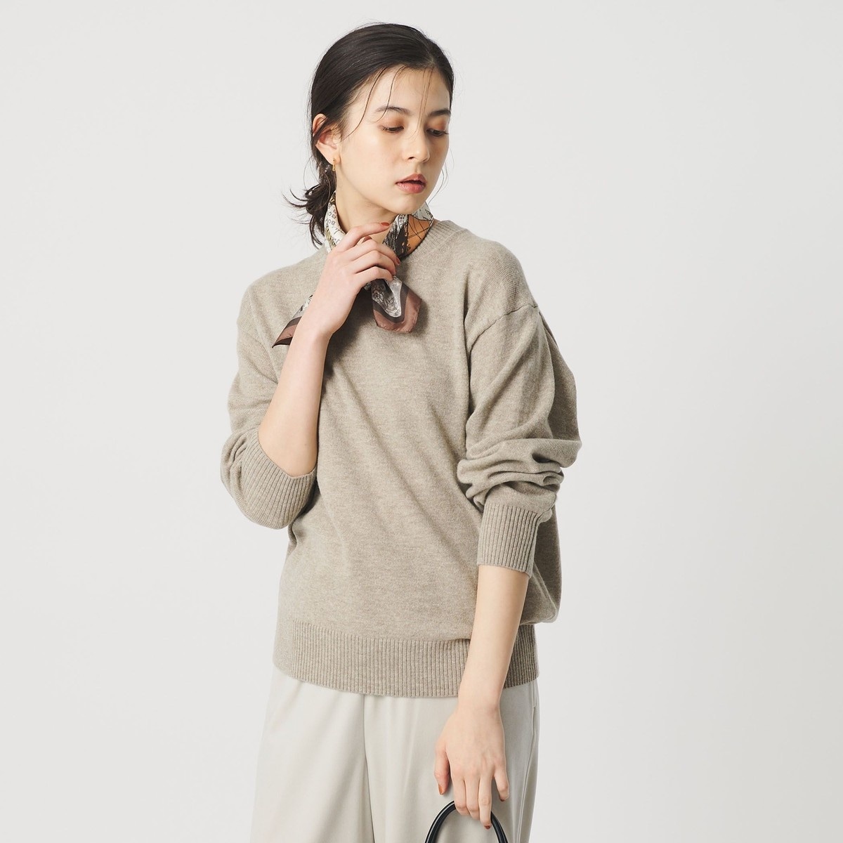 ネップカラーライン クルーネック ニットプルオーバー | ビューティー