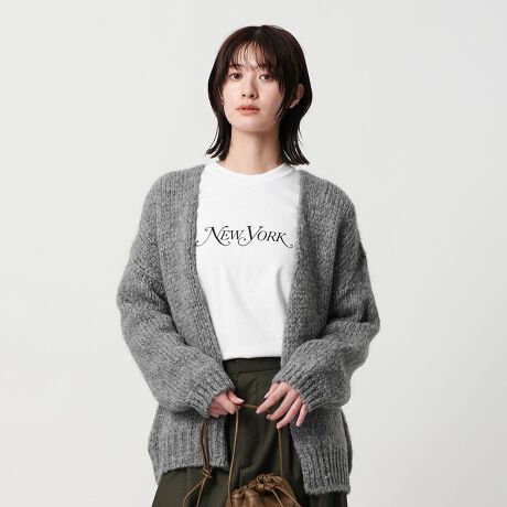 [^ԁF16284000001]BEAUTY&YOUTHʒACeTRICOTS JEAN MARClCACeAbvf[gʒJ[fBKfUCV[YɓnlC𔎂jbgJ[fBKG͕ʒœoBZ߂̑tAɕύXA߂ɂĂ܂BVGbgƂŁAgh镵͋C̎dオɁBŵ炩ȕƂƂҒnV[Y[ho܂BD͋C̃i`ƃJWAɒ₷~fBAO[AFƂĂ߂ȃCgsN3Fpӂ܂BR[fBl[g^NgbvUlbNȂǁAقǂ悭łCi[Ƃ̔Ygݍ킹BӂƂNъ̂jbǵATe➀т̃XbNXȂǊ炩Ȏ̃{gƑfނ̃n𗘂̂߂łBTRICOTS JEAN MARCigREW }Nj1972Nݗ̃p̃jbg[J[TRICOTS JEAN MARCBeq3ɂ킽ẴmEnEA[hNG[Vւ̏M󂯌pAN|ꂽEl̋Zɂ100%tXCh̖{iIȃjbg𐧍삵Ă܂ByӎziɁu舵̒ӏvAu\v܂ꍇ́AgpOɕKmFBi摜́A̓p\RȂǂ̉{ɂAۂ̐FƈقȂČꍇ܂B炩߂Bi̐F̖ڈ́AiP̂̉摜QƂBX܂ւ₢킹̍ۂ́ASBEAUTY&YOUTHeX܂܂ŉL̕i/iԂ\tBiFBL Tricots/J~BY NBTN/CG iԁF16284000001