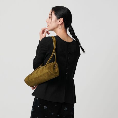 [^ԁF16136000001]WEB Wardrobe DAILY MINIMALJWAAdAIP[WȂǁA܂܂ȃV[Ŋ􂷂EFAɁA񂵂₷~j}X^C gWardrobe DAILY MINIMALhBVvȂ甲̂fUĆAꂽɌĂ߂łBfC[Â₷KȒSn߂đfޑIт炱܂BOŖA؂₩ȗ̃yvjbgvI[o[fUC̊̂yvVGbg͂̃ujbgvI[o[B㉺ŕҒnω邱ƂŃtHAEGXgCɂRȃn𐶂ݏo܂BOǂłp\2WAYdlŁA͋Cɕω̂́BؚɎdグ[ṽ{^z[A肰ȂtF~jvXĂ܂Bقǂ悢ĉ鎅gp邱ƂŁAIP[WV[₫ꂢ߂ȑɂ}b`Bꂽl̃tF~jX^CɓĂ3FɉAVFuEpӂ܂BfރNAȕ\̃Rbg|GXeaɃ|GXev[eBOBقǂ悢nA[hȕ͋CY̑fނgp܂Bł̎􂢂\ȃfC[gɗACełBR[fBl[gfjȂǂ̒ԃJWA{gɓY邾ŁAȂꊴ̂tF~jJWAR[fBƊ̂e[p[hpcXJ[g킹΁Aʋ΂IP[WV[ł􂵂܂B{^Œp΃obNX^CɃANZgtiȒȂAėp̍ACełB============================nFȂFȂ򊴁F₠PA@F􂢉============================yӎziɁu舵̒ӏvAu\v܂ꍇ́AgpOɕKmFBi摜́A̓p\RȂǂ̉{ɂAۂ̐FƈقȂČꍇ܂B炩߂B摜̏i̓TvłB₢킹̍ۂ́AiCebhA[Y JX^}[T[rXfXN܂ŉL̕i/iԂ\tBiFby PE/CTN PPLM 2WAY iԁF16136000001