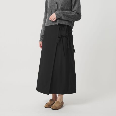 [^ԁF16241000002]VvȂlۂlɂȂ郊{bvXJ[gfUC{gۓIȃbvdl̃XJ[gBꂢȃVGbgL[vł悤A킹[߂ɂĂ肵܂Bzؚ̉ȃ{ŒȂ̃ANZgɂȂȂX}[gȈۂAIIt킸LV[Ŋ􂷂ꒅB񂵂₷ubNƃ_[NO[AH炵ՂȃC3Fpӂ܂Bfރ|GXeƃ[ãcCnŃNAȕ\ʊBقǂ悢ŃOV[Yp₷̂͂łBR[fBl[g{fUCfVvȃgbvXBtHbNXu[N[ȂǁA̎Ȃł̖͂ё̂jbgƃV[Y[hYȂ߂łB============================nFȂFȂLkFȂ򊴁FȂPA@FhCN[jO============================yӎziɁu舵̒ӏvAu\v܂ꍇ́AgpOɕKmFBi摜́A̓p\RȂǂ̉{ɂAۂ̐FƈقȂČꍇ܂B炩߂Bi̐F̖ڈ́AiP̂̉摜QƂBX܂ւ₢킹̍ۂ́ASBEAUTY&YOUTHeX܂܂ŉL̕i/iԂ\tBiFBL T/R TWL WRAP RBN SK iԁF16241000002