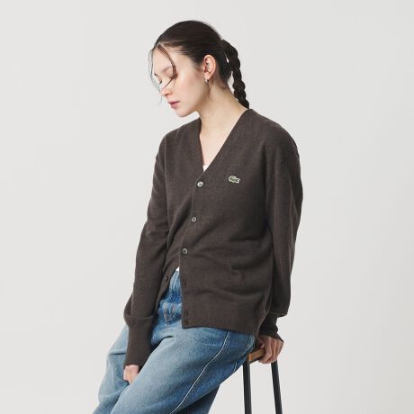 [^ԁF16284000002]BEAUTY&YOUTHʒACeI[ZeBbNȁLACOSTẼJ[fBKIɃAWʂȈꒅfUCLACOSTE̒ԃACeʒł肵J[fBKBgɂƂAbNX̂hbvV_[ɕύXƂŃNVbNȃACeɃgh[hvX܂BVlbN̋󂫋[߂ɂĂȂꂽdオɁBYbNX̃J[fBK͑l̕îJWAX^Cɂ҂ȈꒅłBR[fBl[gVGbgăJbg\[̃Ci[XbNXŃVvɍ킹Ă̂BWPbgHD߂łBLACOSTEiRXejtX̓`IejXvC[łDꂽƂłAlERXe1933Nɐݗv~A t@bVX|[c uhB g[h}[Nł郏j́ARXě̔S苭vCX^CtjbNl[RB uh̃ACRł|Vc͂߁AYAEBYAtbgEFAAU[ObYȂǃg[^VGbg葵Ă܂ByӎziɁu舵̒ӏvAu\v܂ꍇ́AgpOɕKmFBi摜́A̓p\RȂǂ̉{ɂAۂ̐FƈقȂČꍇ܂B炩߂Bi̐F̖ڈ́AiP̂̉摜QƂBX܂ւ₢킹̍ۂ́ASBEAUTY&YOUTHeX܂܂ŉL̕i/iԂ\tBiFBL LACOSTE~BY L/S CD iԁF16284000002