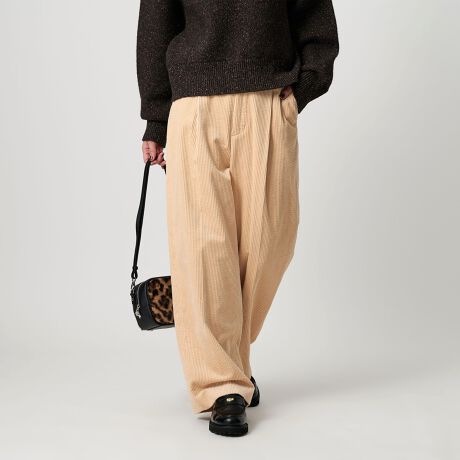 [^ԁF16141996604]H~R[fɉfAbNXYR[fCpcBfUĈ݂R[fCł肵ChpcBfޓL̃JWAȕ͋CȂAỸXbNX̂悤ȃ}jbVȃ[hfUCBxg̓}[xgdlꂽAI[ZeBbNȃfBe[|CgBKxȂƂɃZ^[vX{ƂŁAl̃JWAX^Cɂ҂ȔoĂꒅłBfމʂ̂\ʊ̃TbJ[R[fCfނgpBŎ􂢉\ȗ֐̍͂łBR[fBl[g[YȃVGbg̃jbg킹AbNXYlJWAȒȂ߁BfފۗbNX́AVvȃgbvX킹lɂȂėp̍ꒅłB============================nFȂFȂLkFȂ򊴁FȂPA@F􂢉============================yӎziɁu舵̒ӏvAu\v܂ꍇ́AgpOɕKmFBi摜́A̓p\RȂǂ̉{ɂAۂ̐FƈقȂČꍇ܂B炩߂B摜̏i̓TvłBX܂ւ₢킹̍ۂ́ASBEAUTY&YOUTHeX܂܂ŉL̕i/iԂ\tBiFBL CTN CORD ST PT iԁF16141996604