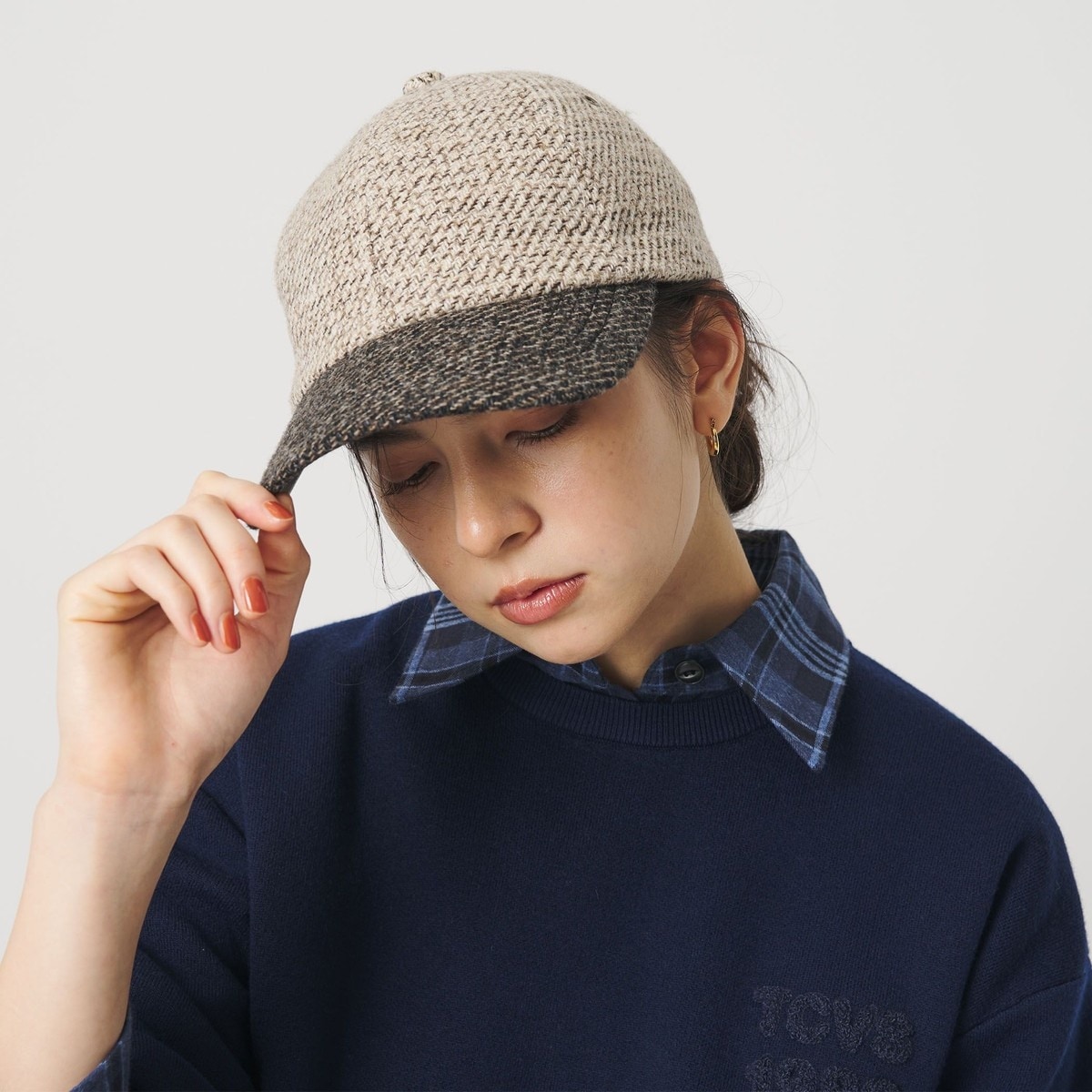 ブルーレーベルクレストブリッジ 三陽商会 セレブ 高級 帽子 登山 女優帽 レア ブルーレーベルクレストブリッジ 三陽商会 セレブ 高級 帽子